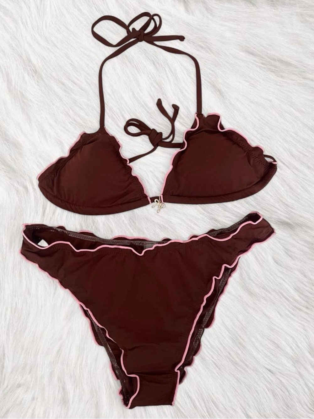 Fashion Nova Dream 2 piece Lettuce Trim Bikini Set - Picture 3 of 4